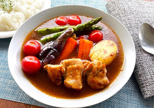 ごろごろミニトマトのさわやかスープカレー
