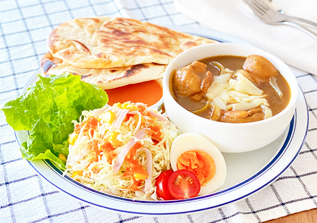 ほろほろチキンカレープレート（謎ドレコールスロー）