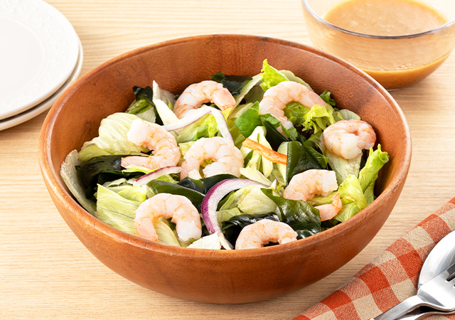 えびとわかめのごちそうサラダ