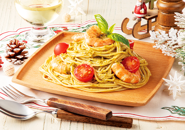 エビとトマトのジェノベーゼパスタ