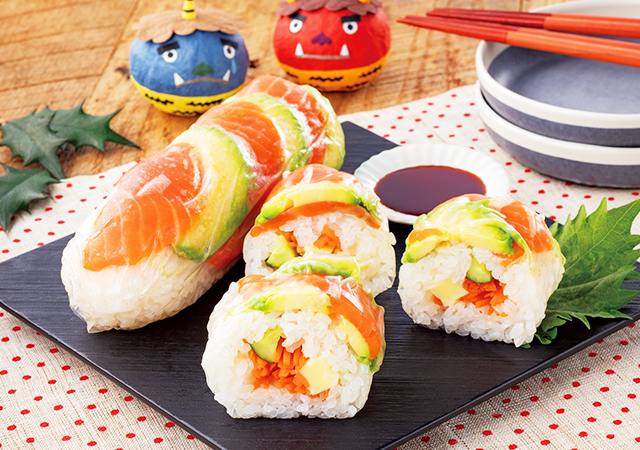 サーモンアボカドの恵方生春巻き