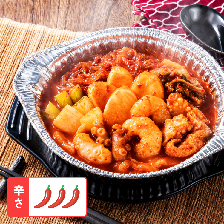 牛ホルモンと海鮮旨辛鍋～ナッコプセ～