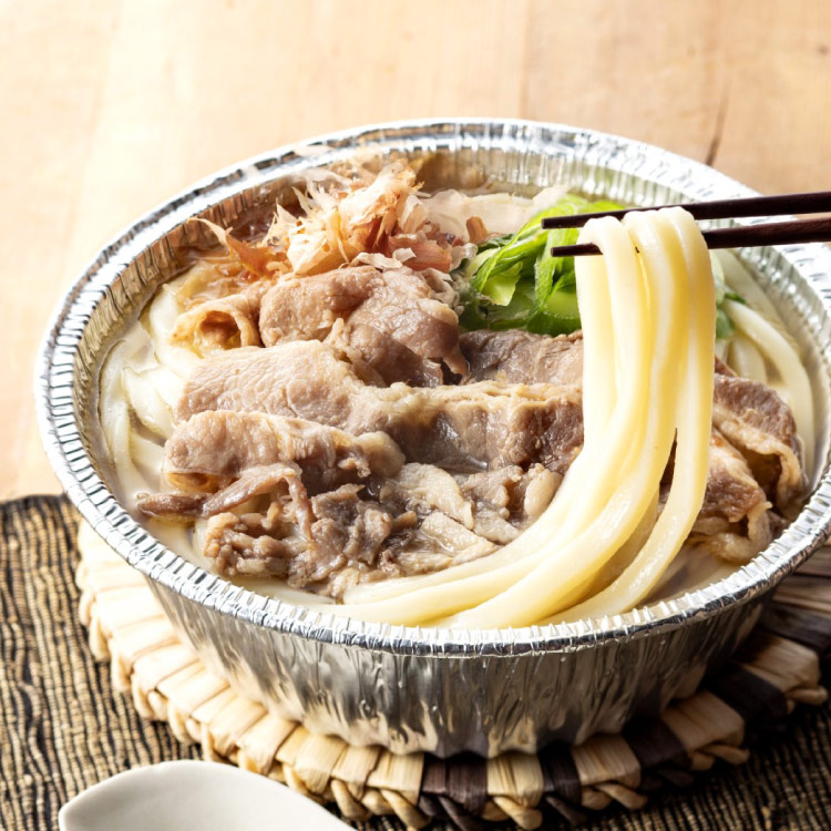 お鍋でグツグツ！肉うどん