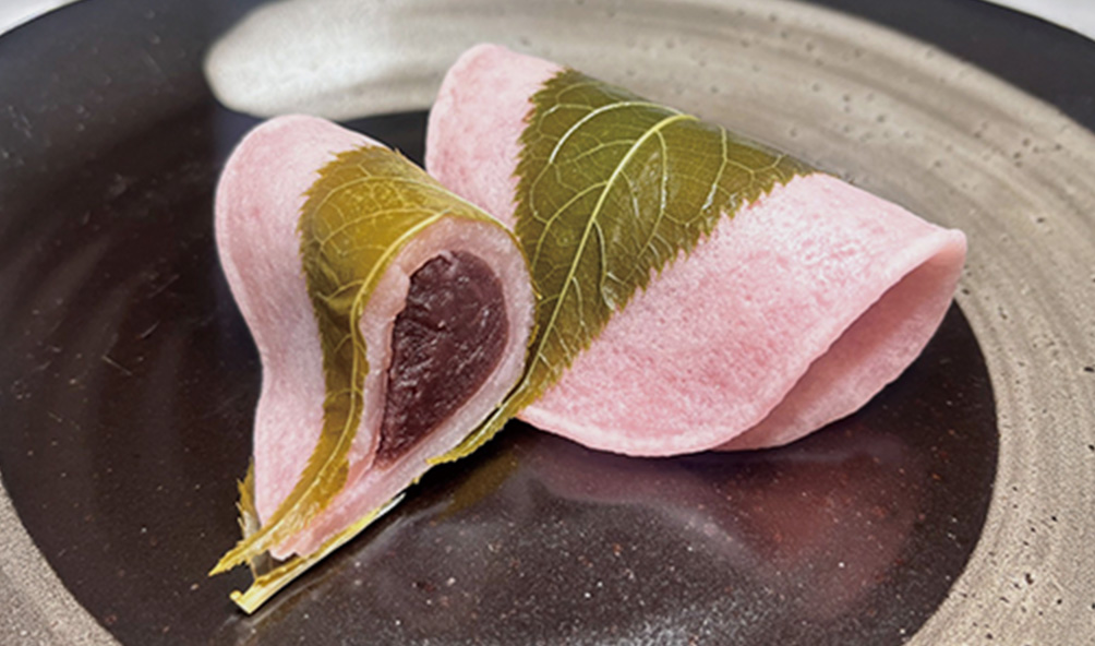 伊豆産桜葉使用 焼皮桜餅こしあん（2コ入）